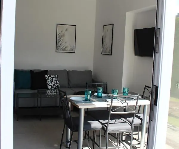 Szafirowy Zakatek Affittacamere 3*