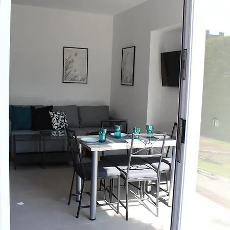 Szafirowy Zakatek 3*