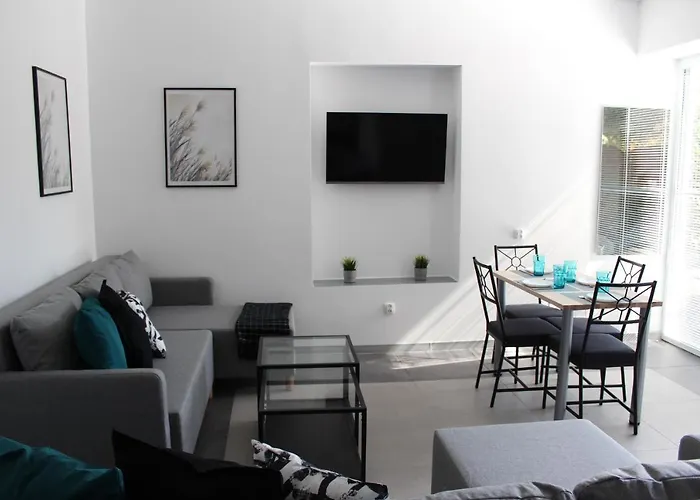 Szafirowy Zakątek 3*