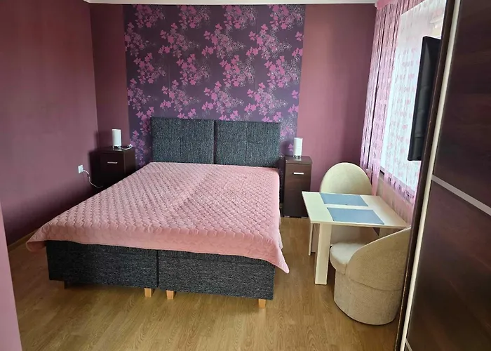 Pensión Szafirowy Zakatek 3*